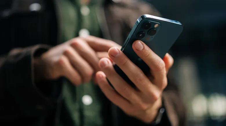 What to Do With Your Old Smartphone After an Upgrade